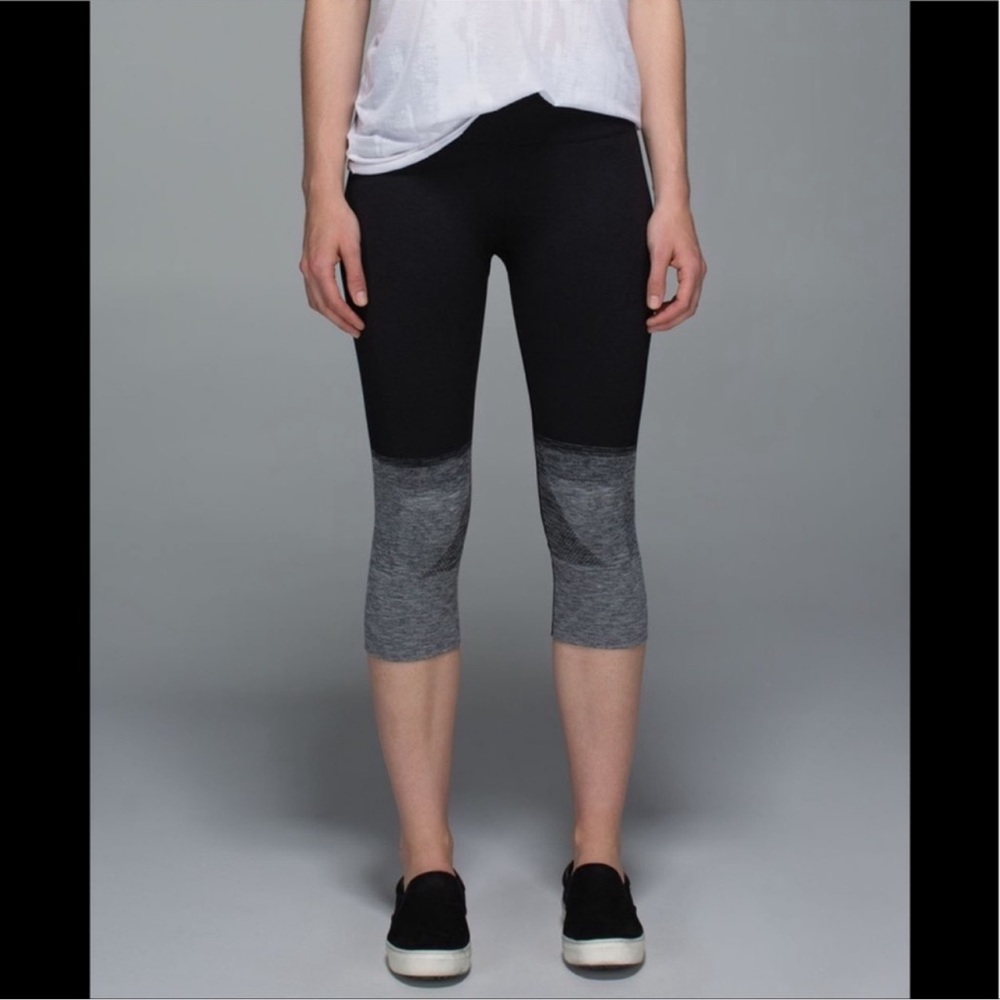 Lululemon Seamlessly Street Crop Leggings 4